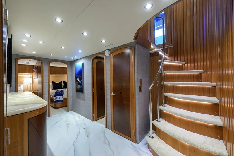 Slide: The Image of Hatteras 100 MAGIC - Lower Foyer 2005 Hatteras 100 Motoryacht MAGIC - 7666968