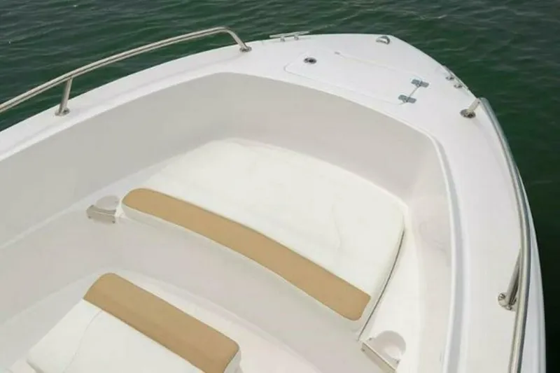 Slide: The Image of Edgewater 188CC 2025 - 4678154