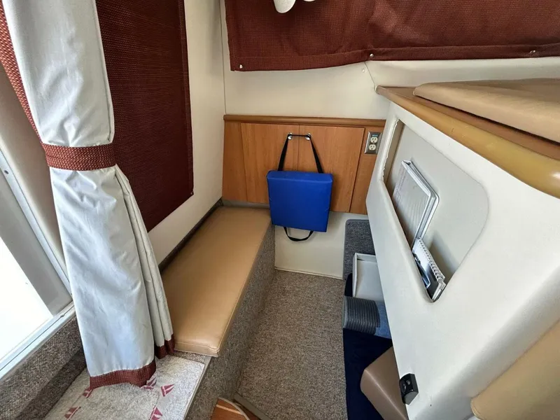 Slide: The Image of Bayliner Discovery 288 2008 - 5498105