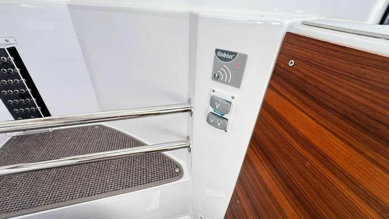 Slide: The Image of Axopar 28 T-Top 2022 - 4680306