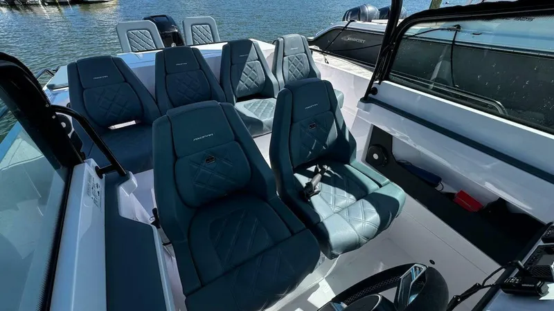 Slide: The Image of Axopar 28 T-Top 2022 - 4680287