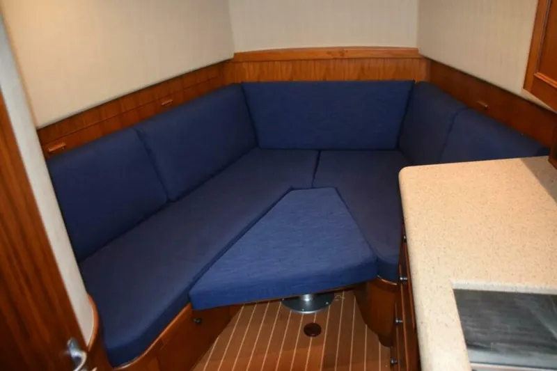 Slide: The Image of With Filler Cushion, Extra Berth - 4681208