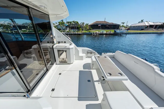 Slide: The Image of Cruisers Yachts 48 Cantius 2013 - 94