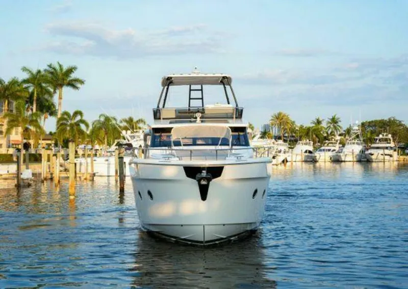 Slide: The Image of Greenline 45 Fly 2023 - 4687485