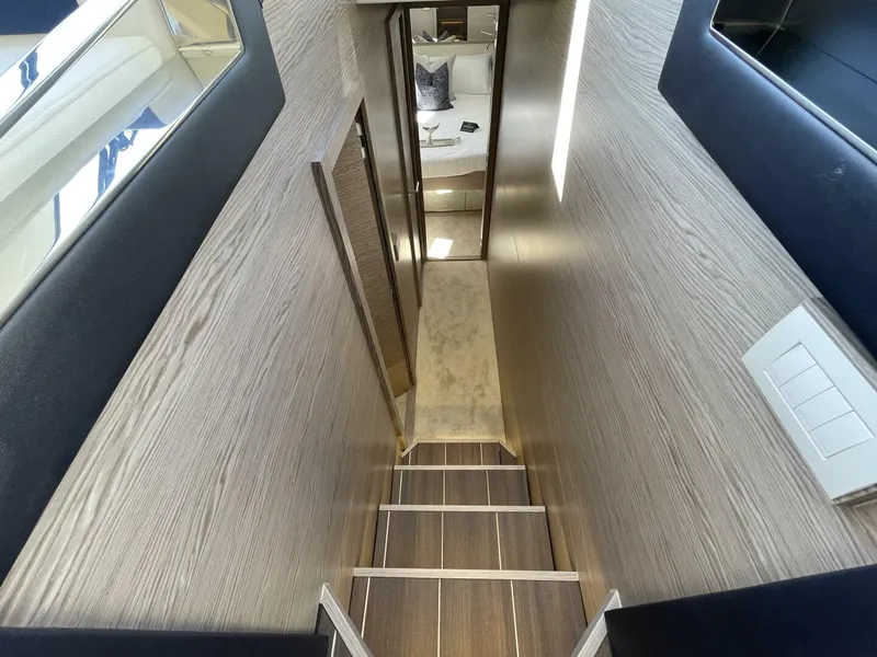 Slide: The Image of Greenline 45 Fly 2023 - 5402641