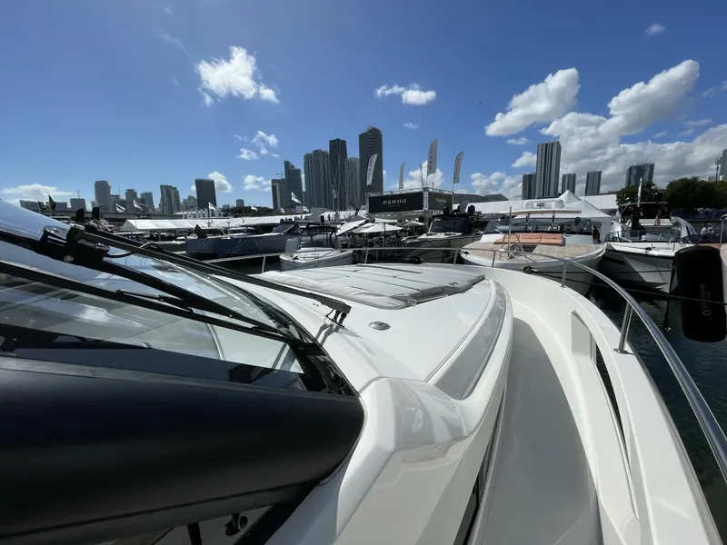 Slide: The Image of Greenline 45 Fly 2023 - 5402659