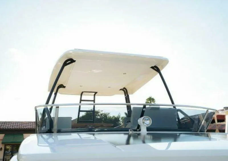 Slide: The Image of Greenline 45 Fly 2023 - 4687458