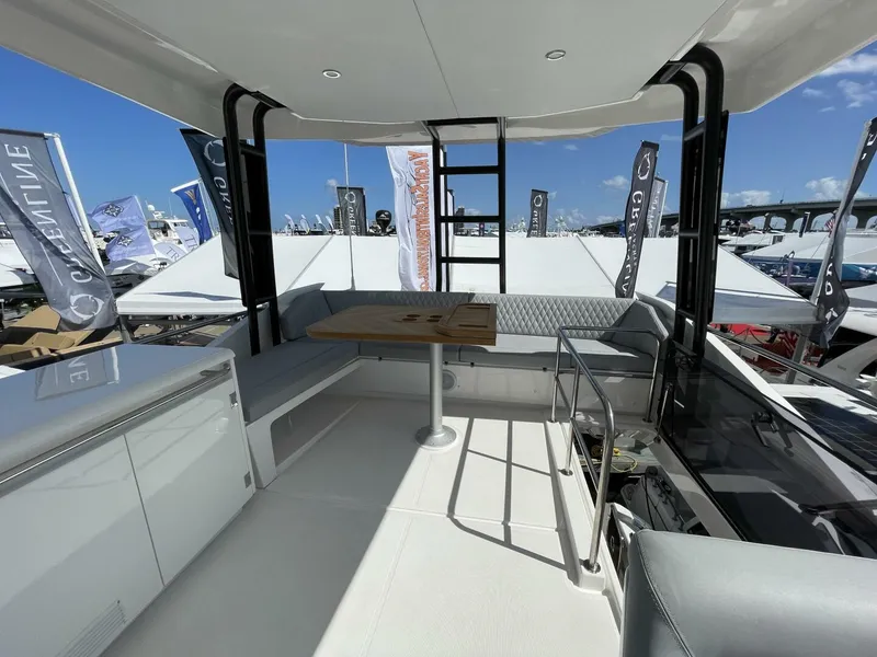 Slide: The Image of Greenline 45 Fly 2023 - 5402663