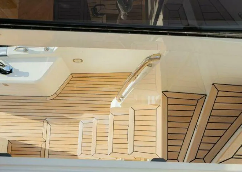 Slide: The Image of Greenline 45 Fly 2023 - 4687441