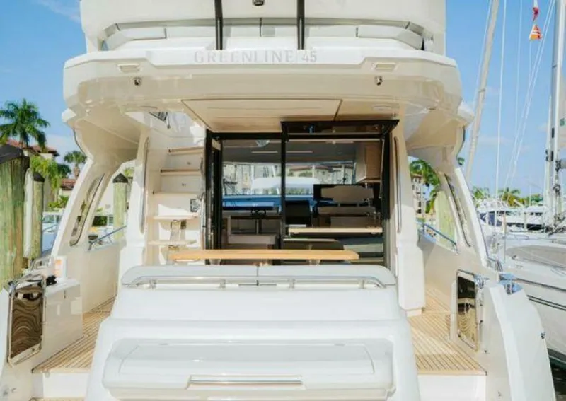 Slide: The Image of Greenline 45 Fly 2023 - 4687428