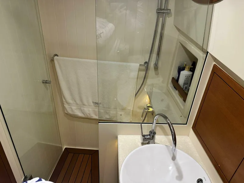 Slide: The Image of Palm Beach PB42 2017 - 5616034