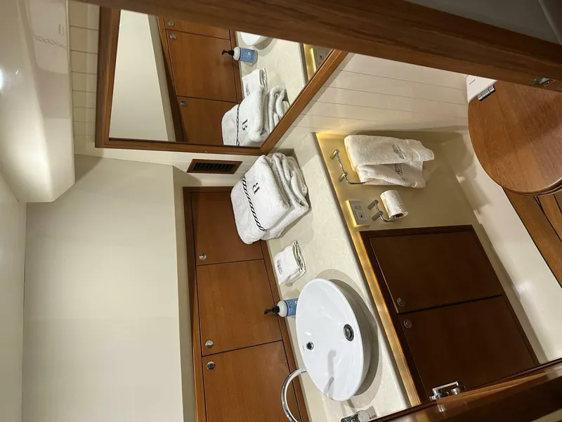 Slide: The Image of Palm Beach PB42 2017 - 5616040