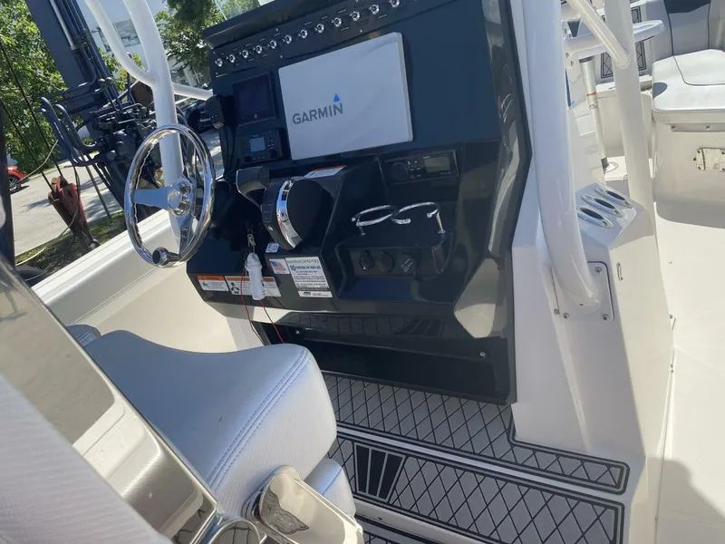 Slide: The Image of Wellcraft 24 2019 - 4687831