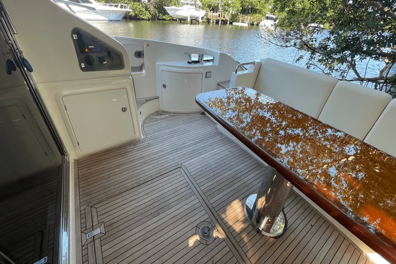 Slide: The Image of Azimut 58 FLY 2012 - 4963526