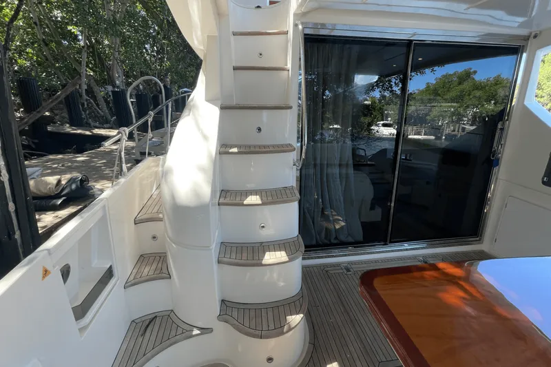 Slide: The Image of Azimut 58 FLY 2012 - 4963512