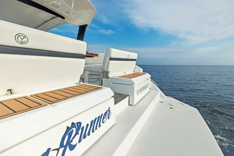 Slide: The Image of 2015 Cruisers 390 EC 'Blue Runner' Transom - 4687947