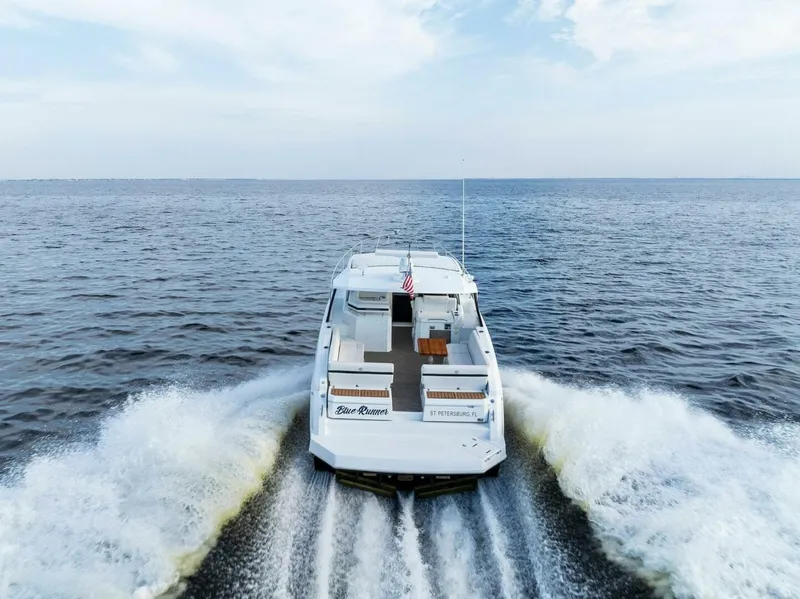 Slide: The Image of 2015 Cruisers 390 EC 'Blue Runner' - 4687999