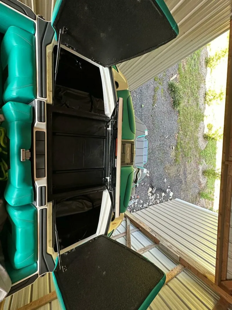 Slide: The Image of Malibu 32 MXZ 2020 - 4689224