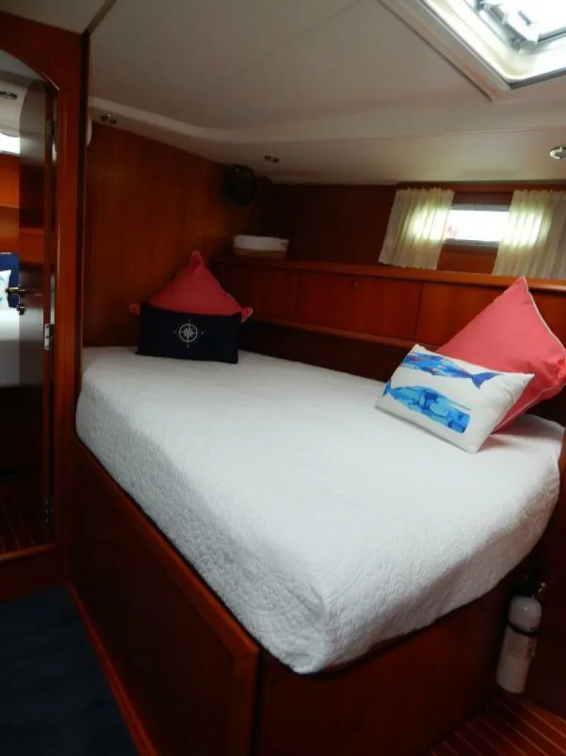 Slide: The Image of Mid guest double to starboard - 4700197