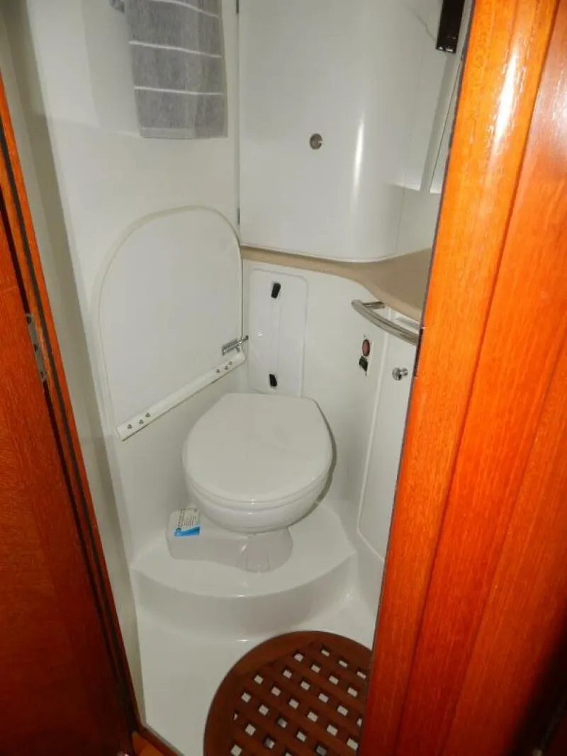 Slide: The Image of Master head - 4701656