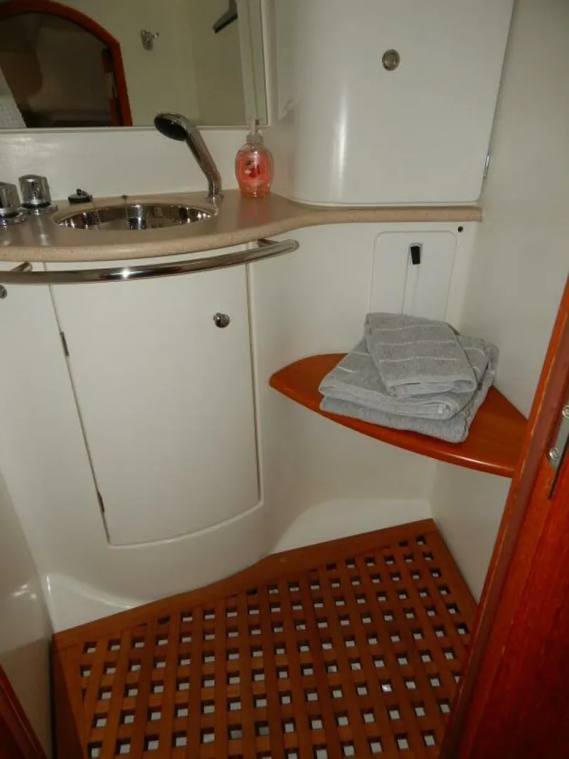 Slide: The Image of Master shower forward to port - 4700221