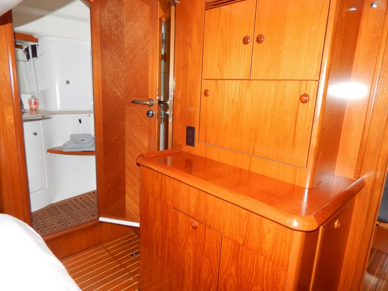 Slide: The Image of Master port forward - 4701655