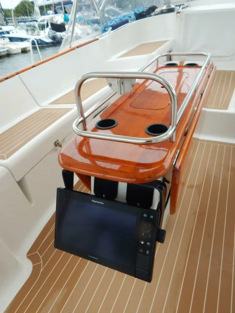 Slide: The Image of Cockpit table with Raymarine display - 4700180