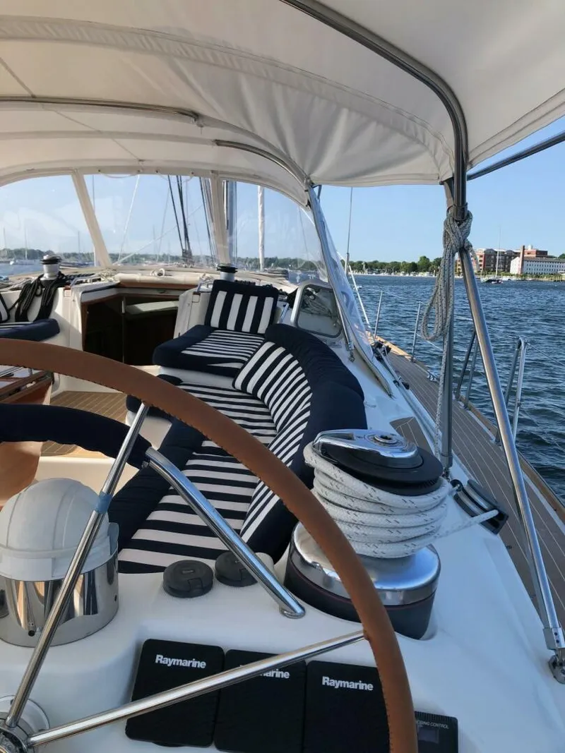 Slide: The Image of Jeanneau Sun Odyssey 54 DS 2004 - 4702235