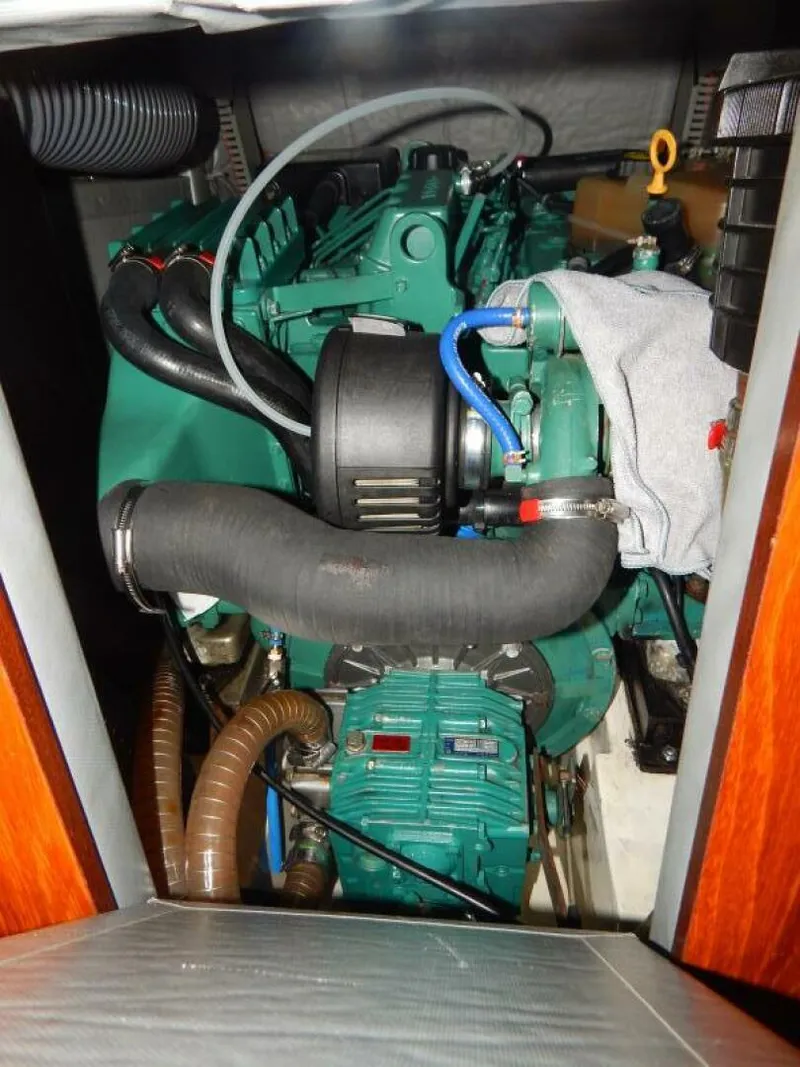 Slide: The Image of Engine from aft - 4701222