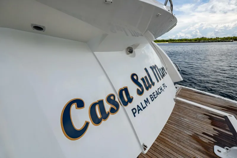 Slide: The Image of Sunseeker Predator 2010 - 4692691