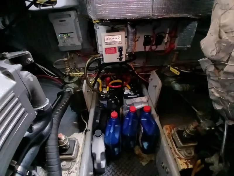 Slide: The Image of Silverton 35 Motor Yacht 2006 - 4725625