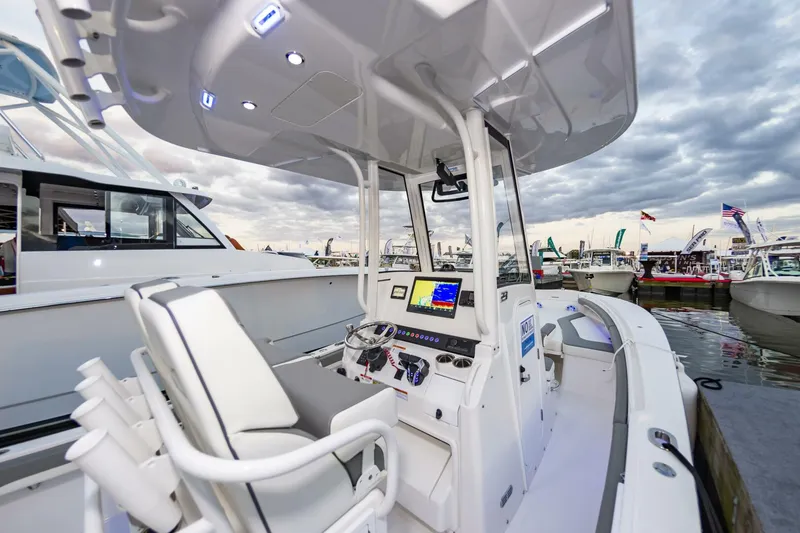 Slide: The Image of 23RegulatorHull375_002 - 5722016