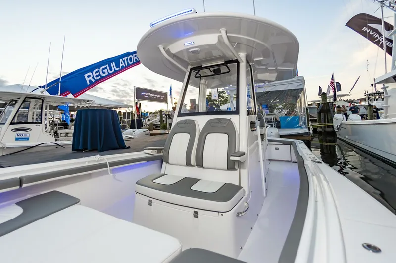 Slide: The Image of 23RegulatorHull375_014 - 5722029