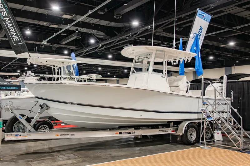 The Image of 2025 Regulator 26XO 17 - 5912312