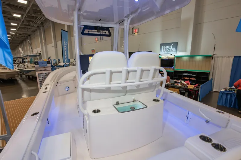 Slide: The Image of 2025 Regulator 26XO 03 - 5912233