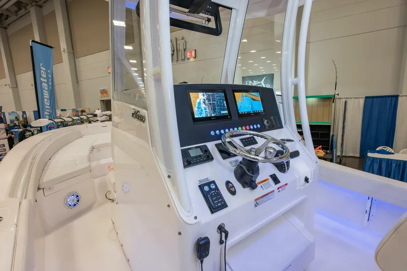 Slide: The Image of 2025 Regulator 26XO 07 - 5912238