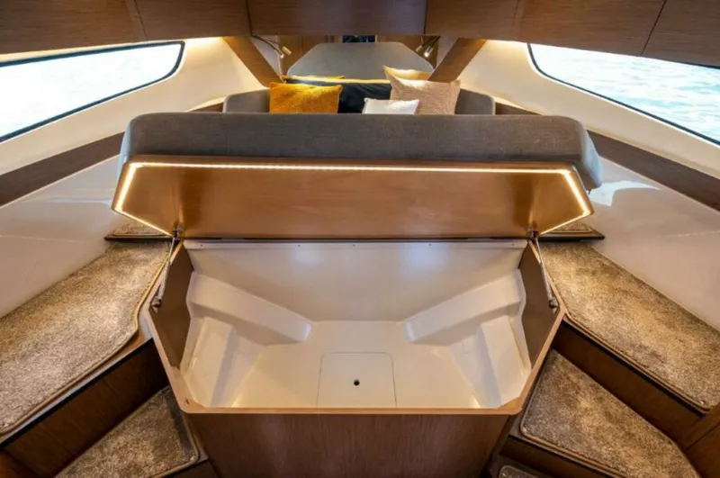 Slide: The Image of Beneteau Antares 11 2026 - 4693319