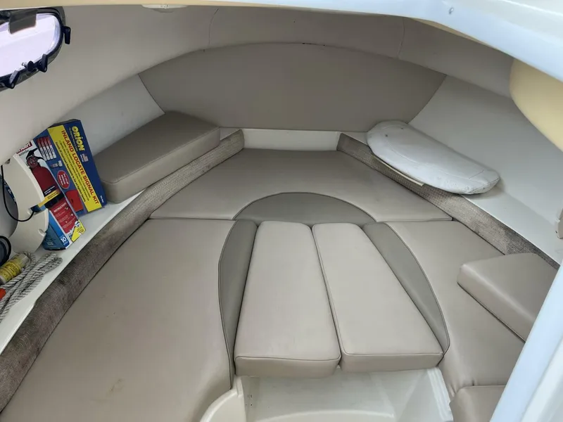 Slide: The Image of Boston Whaler 255 Conquest 2009 - 4693448