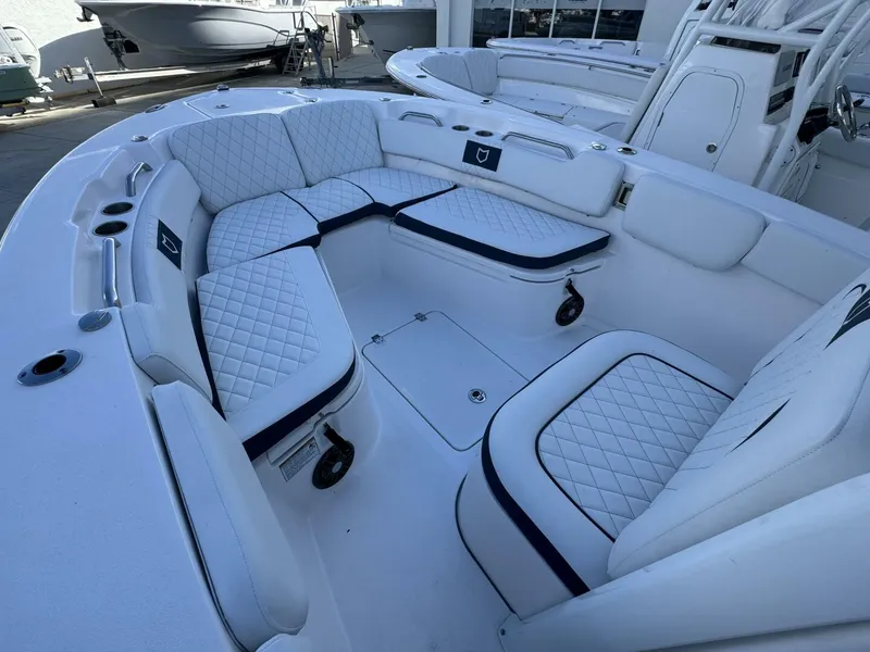 Slide: The Image of Sea Fox 248 Commander 2025 - 4819403