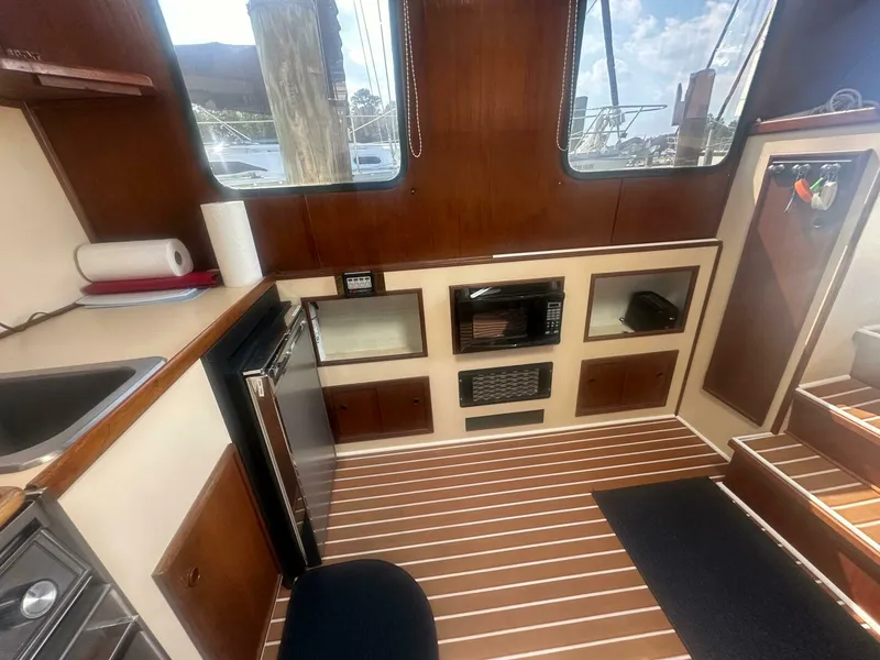 Slide: The Image of Nordic 32 1985 - 4771892