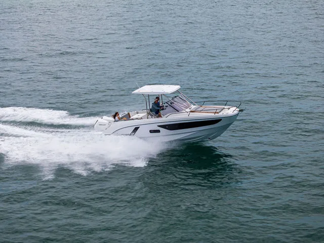 Slide: The Image of Beneteau Flyer 9 SunDeck 2025 - 17