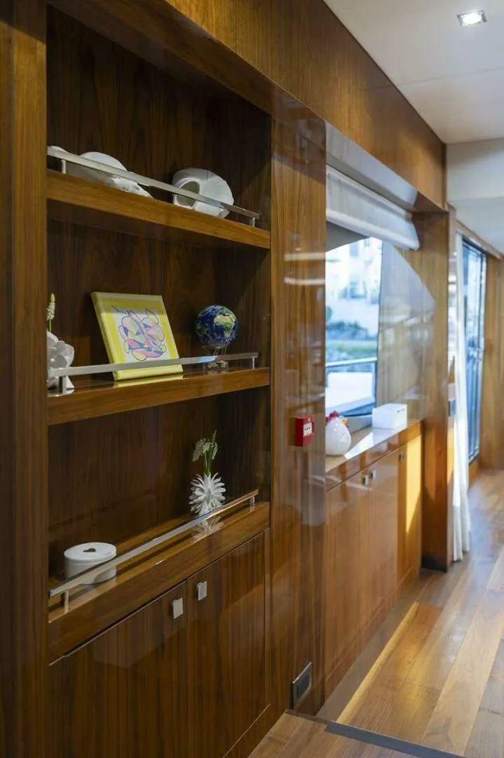 Slide: The Image of Sunseeker 95 Yacht 2017 - 4721894