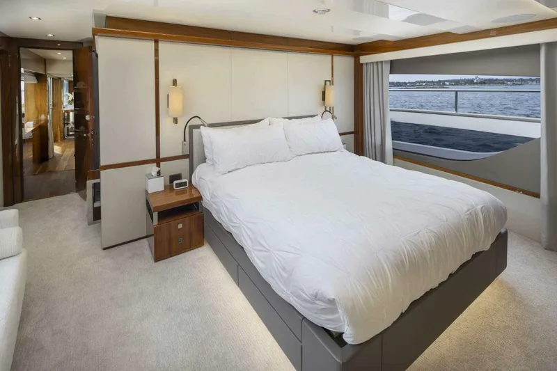 Slide: The Image of Sunseeker 95 Yacht 2017 - 4721896