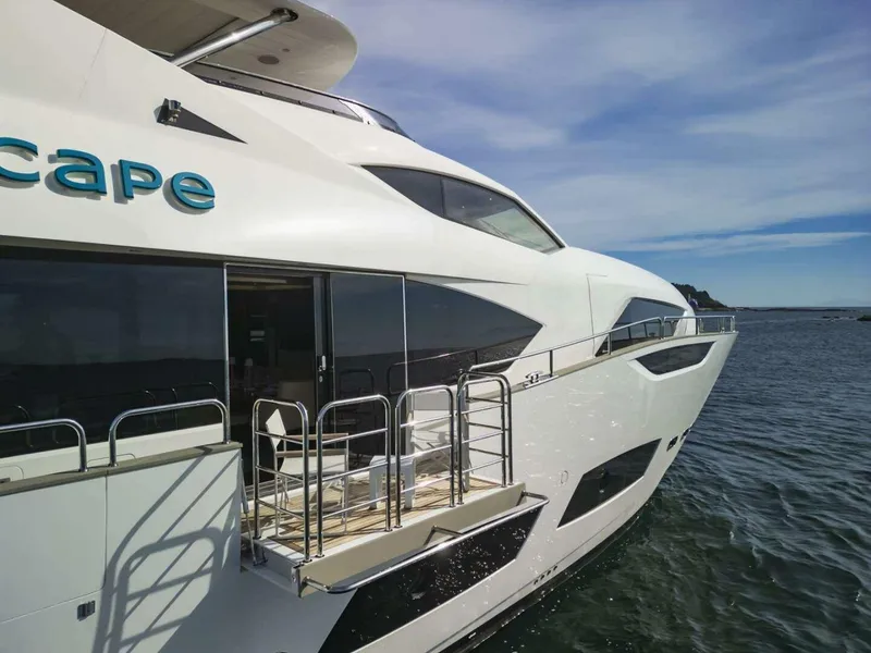 Slide: The Image of Sunseeker 95 Yacht 2017 - 4721871