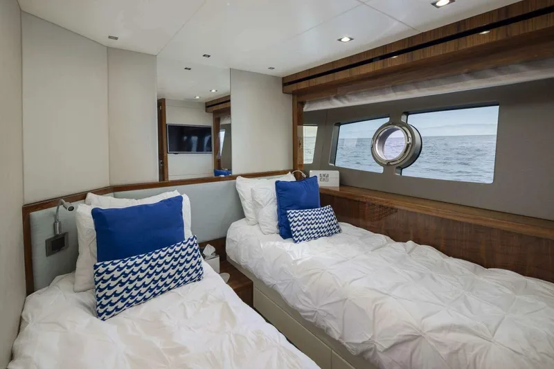 Slide: The Image of Sunseeker 95 Yacht 2017 - 4721910