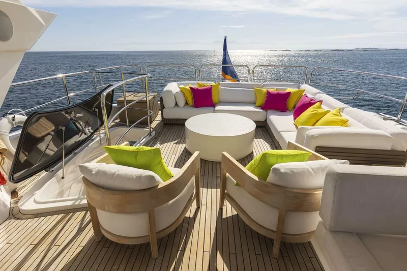 Slide: The Image of Sunseeker 95 Yacht 2017 - 4721916