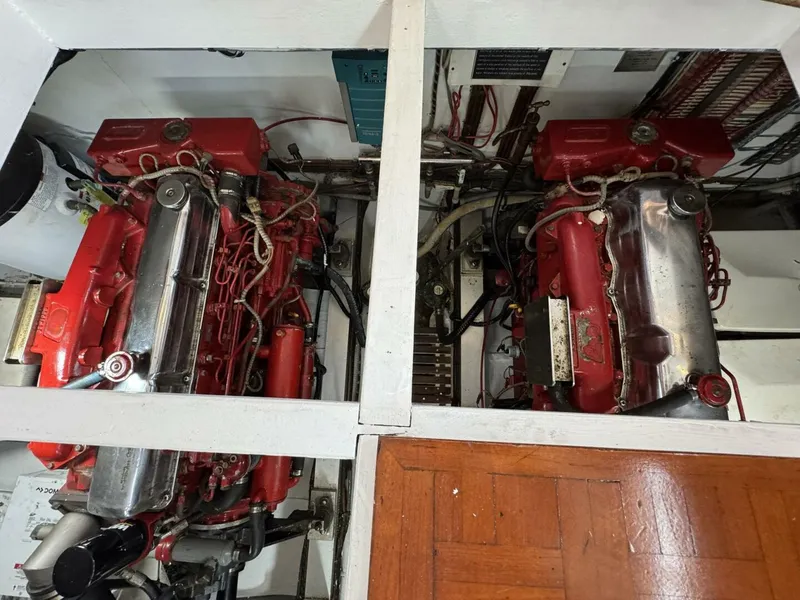 Slide: The Image of Grand Banks 42 Motor Yacht 1989 - 5632227