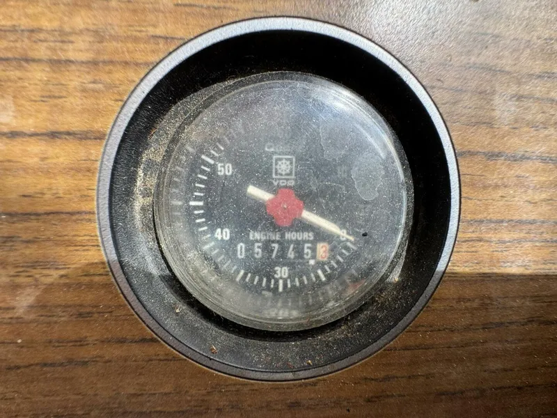 Slide: The Image of Grand Banks 42 Motor Yacht 1989 - 5632242