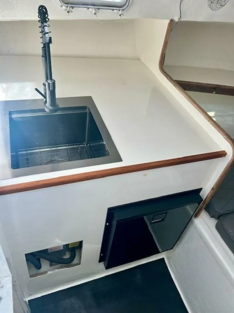 Slide: The Image of Dusky 26 1987 - 4698241