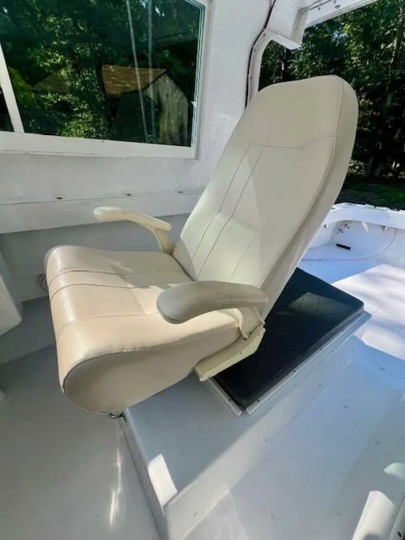 Slide: The Image of Dusky 26 1987 - 4698258